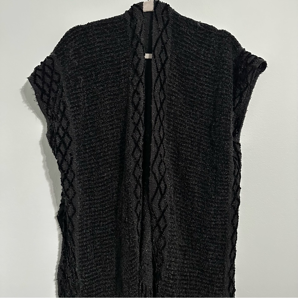 Black Knit Open-Front Fringe Cardigan Shall One-Size - Picture 2 of 8